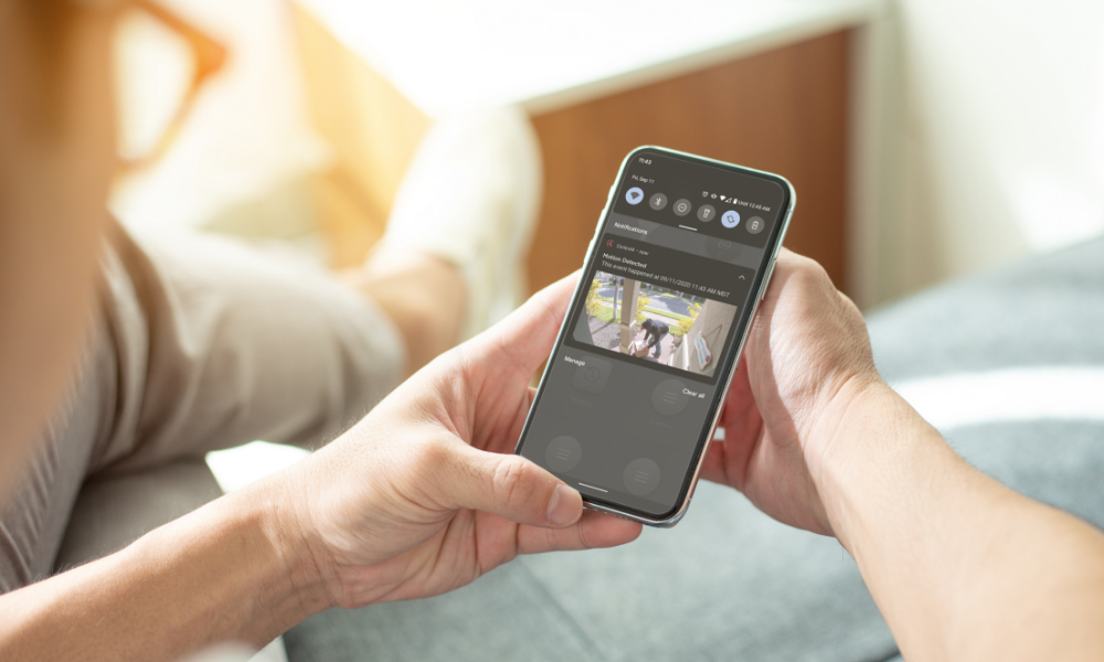 Control4-app og skytjenester