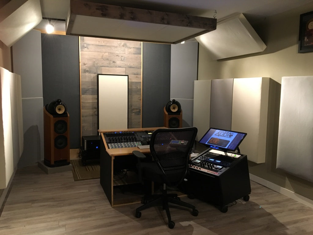 GIK Tri-Traps i Sun Room Audio masteringstudio