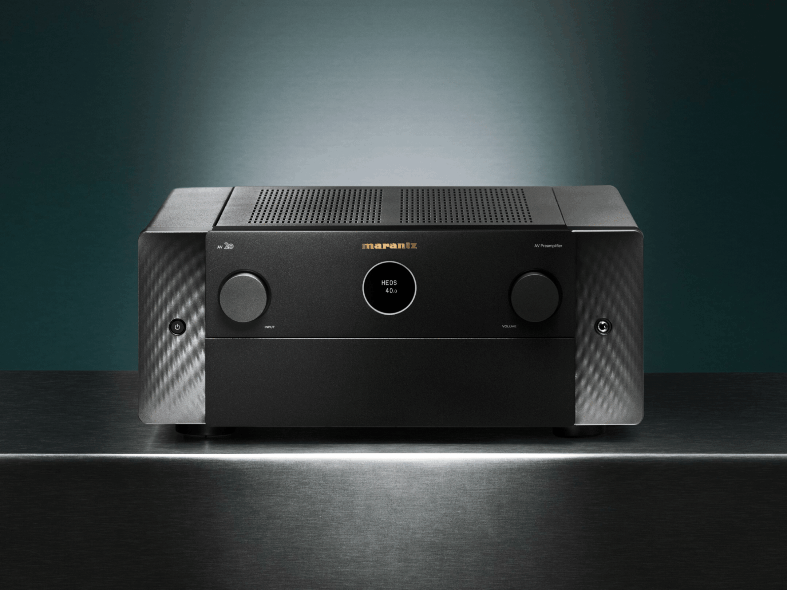 Marantz AV 20 AV-forforsterker sett forfra