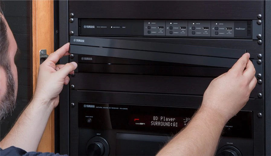 Yamaha XDA-QS5400RK – Rack- og hyllemontering